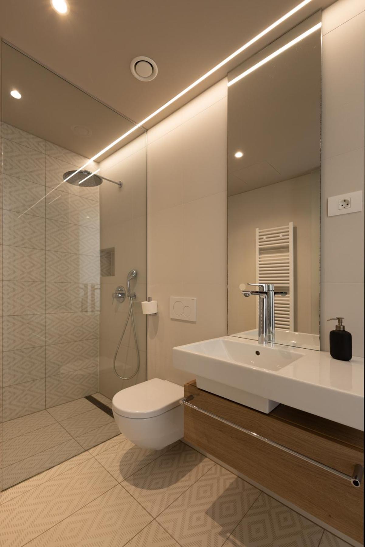 Apartmaji Guerila Ajdovščina Oda fotoğraf
